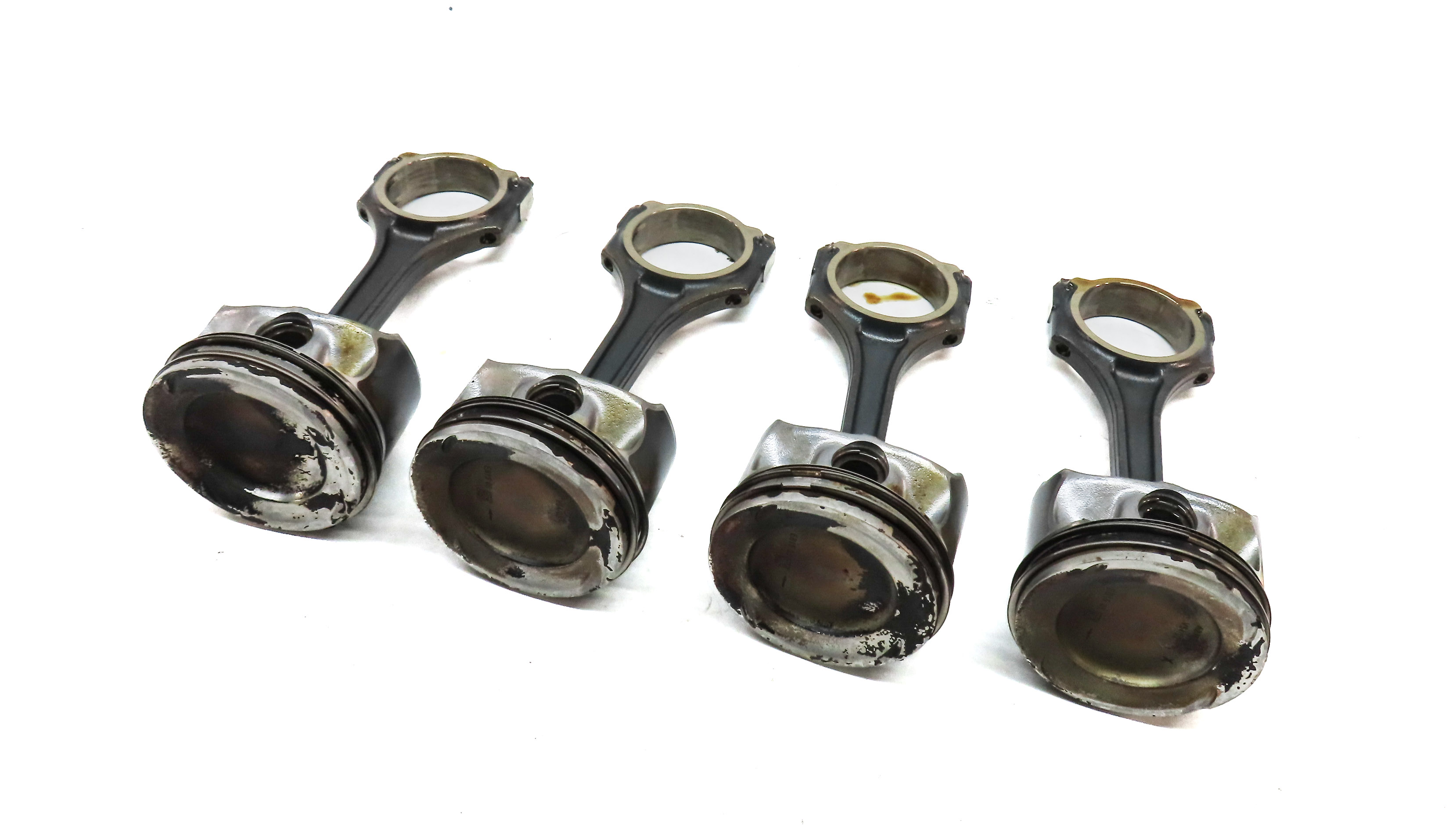 2014-2020 MERCEDES CLA250 (C117) 2.0L M270 TURBO ENGINE PISTON w/ ROD SET-4 — exact item pictured